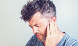 Kulak çınlamasının 10 önemli nedeni!