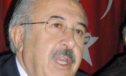 Eski Devlet Bakanı Kocabatmaz hayatını kaybetti