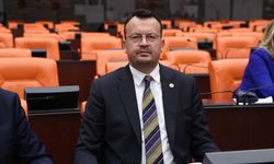 Arpacı, Çavuşoğlu ve ilçe belediye başkanlarını tebrik etti