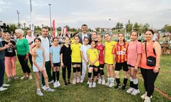 Denizli Büyükşehir'den mini voleybol şenliği