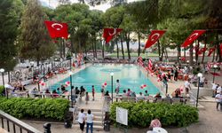Sarayköy'e havuz sosyal tesisi hizmete açıldı
