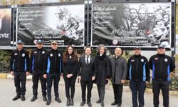 Acıpayam’da bilboardlar Atatürk resim sergisine çevrildi