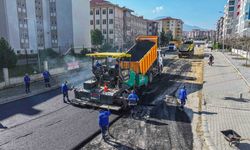 Denizli Büyükşehir, Yol Çalışmalarına Devam Ediyor