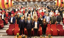 DOSTEK Koleji, 18 Mart Çanakkale Zaferi ve Şehitleri Anma Gününü Özel Gösterilerle Kutladı