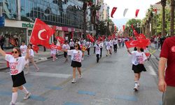 Denizli'de 19 Mayıs Atatürk'ü Anma ve Gençlik Spor Bayramı coşkuyla kutlandı