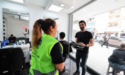 Denizli Büyükşehir berberlere penuar dağıtımına başladı