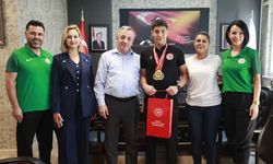 Şampiyon yüzücünün hedefi Avrupa