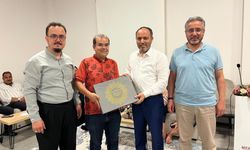 PAÜ Rektörü Prof. Dr. Güngör Gençlerle Buluştu