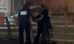 Denizli'de Köprüden Kendini Atmak İsteyen Kadını Polis Engelledi