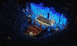 Hierapolis Antik Kenti Tarihi Konserle On Binlerce Sanatseveri Ağırladı