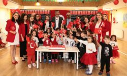 Denizli Büyükşehir’in Güneşli Günler’inde Cumhuriyet sevinci
