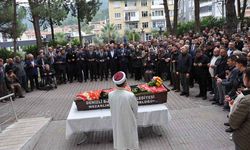 Düğün konvoyundaki kazada hayatını kaybeden genç son yolculuğuna uğurlandı