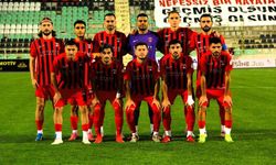 Denizli İdmanyurdu mütevazi kadrosuyla yoluna devam ediyor