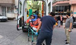 Tartıştığı ağabeyini sokak ortasında bıçaklayıp evine döndü