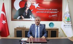 Başkan Pütün; "Öğretmenler emekleriyle geleceğimizi inşa ediyor, yarınlara ışık oluyor"