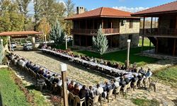 Başkan Pütün ilçede görev yapan öğretmenlerle bir araya geldi