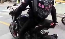 Uyanık sürücü yaptığı düzenekle plakasını gizledi