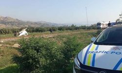 Denizli-İzmir Treni'nin çarptığı kamyonet paramparça oldu