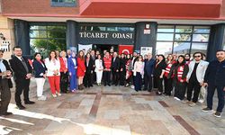 Kızılay Haftası’nı Dto’nun Önündeki Alanda Kutladılar