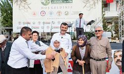 Nuri Başkan ile Hilmiye Teyze’nin “Andımız” anı 10 Kasım öncesi yürekleri titretti