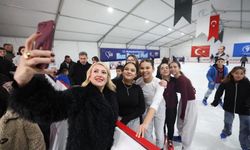 Buz Pateni Pisti gençlerin yeni buluşma noktası oldu