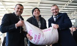 Büyükşehir’den Güney’de 798 üreticiye kompoze gübre desteği