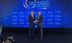 Çameli’den Çifte Başarı: Başkan Arslan Komisyona Seçildi, Belediye Ödüllendirildi