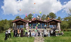 Çameli’de minik öğrencilerin Kur’an-ı Kerim’e geçiş heyecanı düzenlenen törenle taçlandı