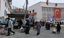 Tavas Müftülüğü evlenecek gençler için hayır çarşısı kurdu