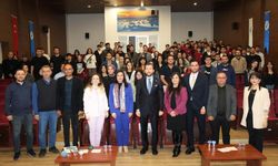 DENİB Başkanı Uğurlu Üniversite'lilerle Deneyimlerini Paylaştı