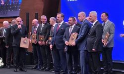 Cumhurbaşkanı Erdoğan'dan DTO Başkanı Erdoğan'a ‘Hizmet Şeref' Plaketi