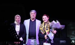 Çardak'ta 19 Mayıs Coşkusu Mahperi Konseri İle Zirveye Ulaştı!