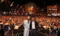 Denizli’de dev buluşma: On binler Sefo konserine akın etti
