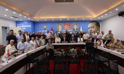 Denizli AK Parti'de "Vefa" Zirvesi!