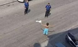 Denizli'de Yarı Çıplak Sokağa Çıkan Kadın Daha Sonra 3. Kattan Atladı