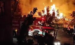 Acıpayam'da 2 Ev Yangında Kül Oldu