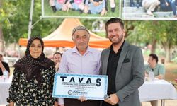 Tavas'ın 'En İyi Yanık Kokulu Koyun Yoğurdu ve Kavunu' Belirlendi