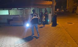 Denizli'de Kurşunlanan Evde Bulunan Küçük Çocuk Elinden Yaralandı