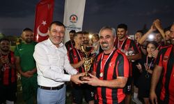 Denizli Büyükşehir’de Kupalar Sahiplerini Buldu
