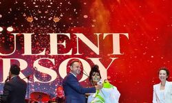 Çivril Festivalinde Bülent Ersoy’dan Elmalı Şov