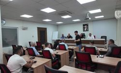 Honaz Belediye Meclis Toplantısında Yeni Parti Koltukları Boş Kaldı