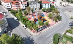 Pamukkale Belediyesi Park ve Sahaları Yeniliyor