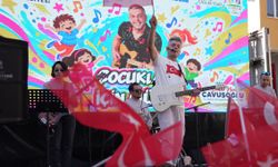 Denizli Büyükşehir'le Cumhuriyet Coşkusu Okullara Taştı
