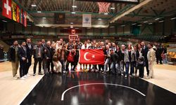 Zafer Aktaş: “Oyuncularımla Gurur Duyuyorum”