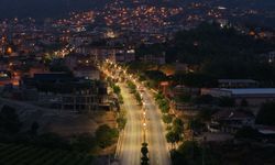Denizli  Büyükşehir'den İlçelerde Aydınlatma Atağı