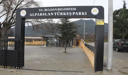 Buldan'da park ve düğün salonu geri alındı