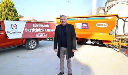 Denizli Büyükşehirden Honazlı Üreticilere Gübre Römorku Desteği