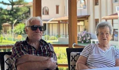 Ersun Yanal Annesinden 1 Hafta Sonra Babasını Da Kaybetti