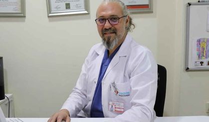 Bronzlaşmak için saatlerce güneşte bekleyenlerde cilt kanseri riski artıyor