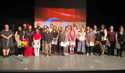 Yerel ağızla okunan şiirler beğeni topladı